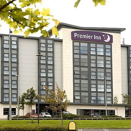 Premier Inn Dublin Airport Swords Eksteriør billede