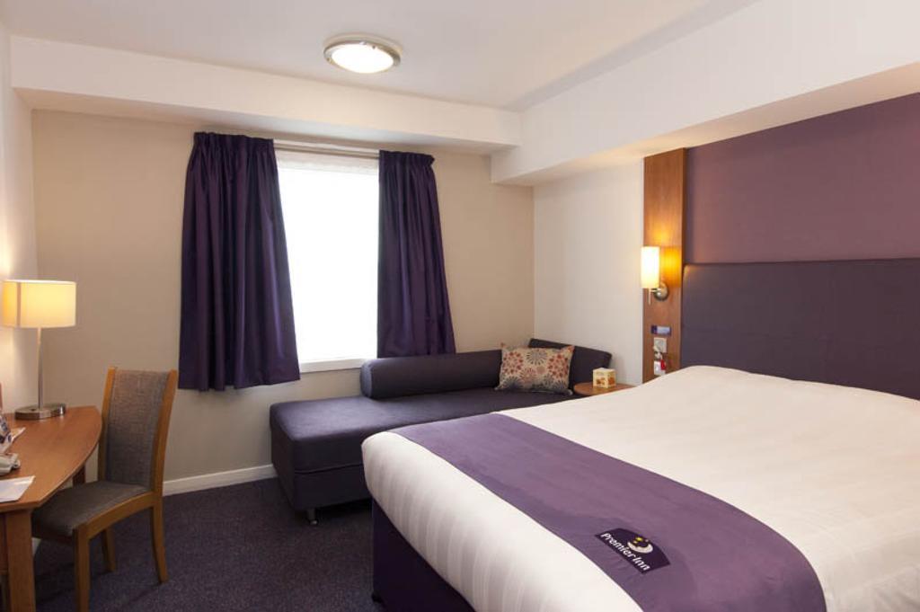 Premier Inn Dublin Airport Swords Værelse billede