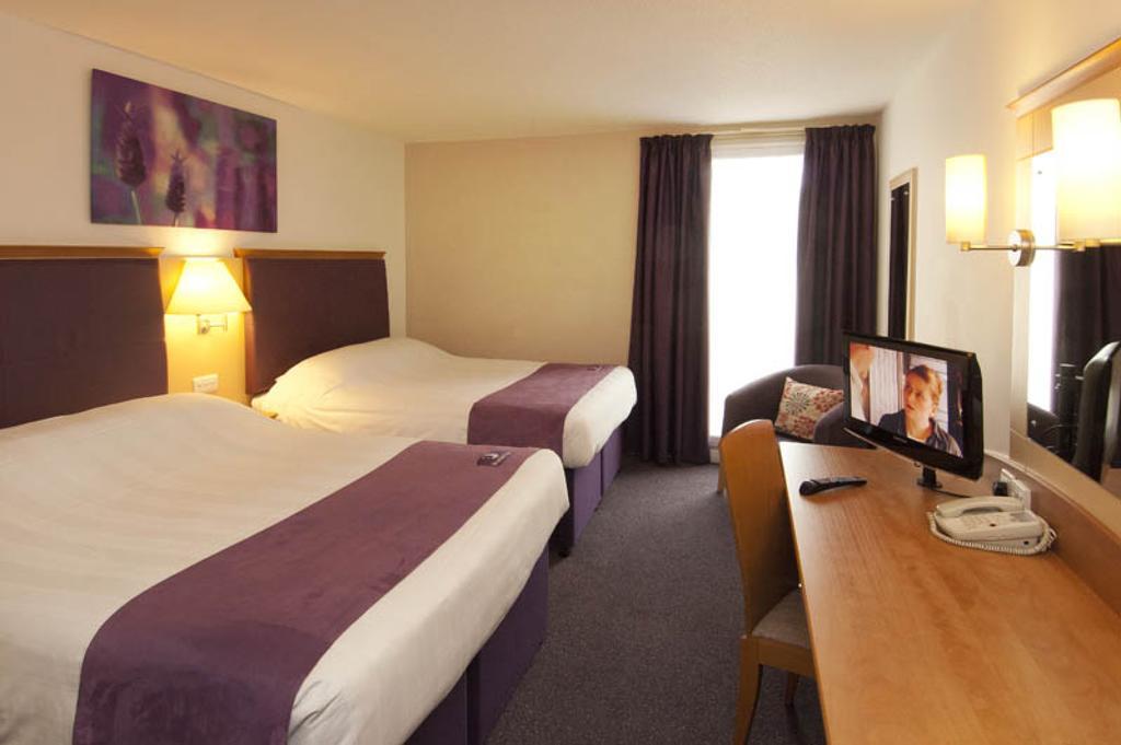 Premier Inn Dublin Airport Swords Værelse billede