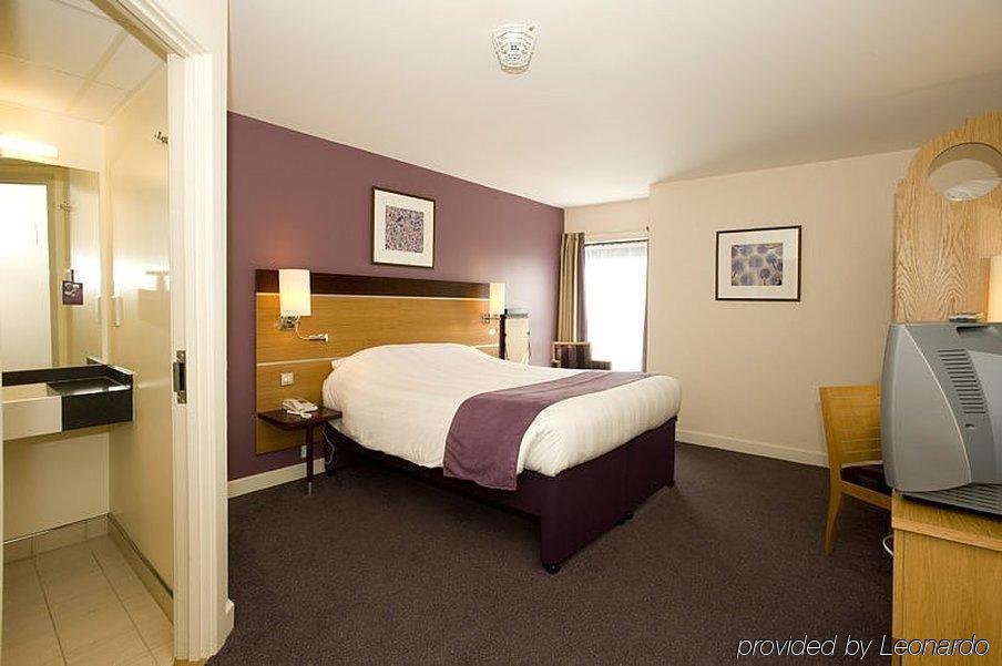 Premier Inn Dublin Airport Swords Værelse billede